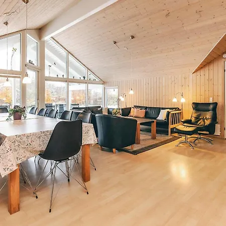 Semesterbostad 4 Star In Idestrup *