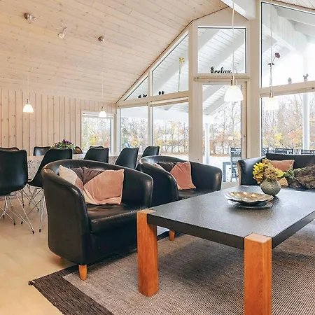 Semesterbostad 4 Star In Idestrup Bøtø By